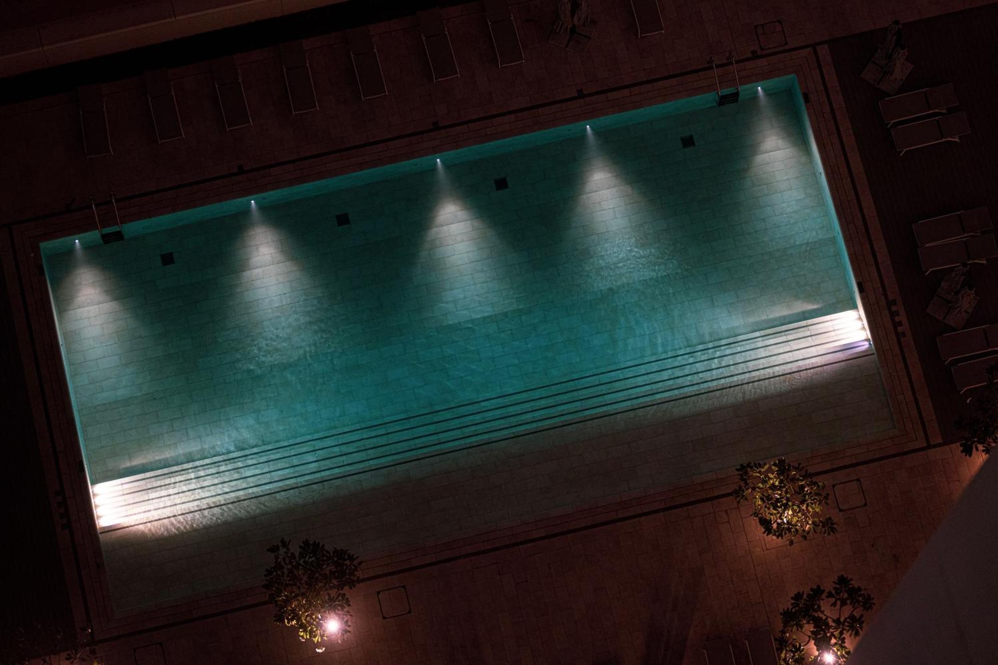 Smartstay At Burj Royale - Full Burj Khalifa View - Brand New Luxury Apartments Dubaj Kültér fotó